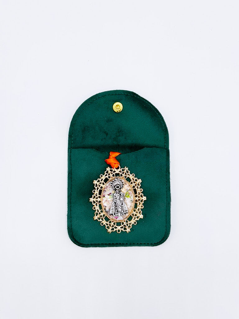 Escapulario Virgen de los Desamparados | Dorado